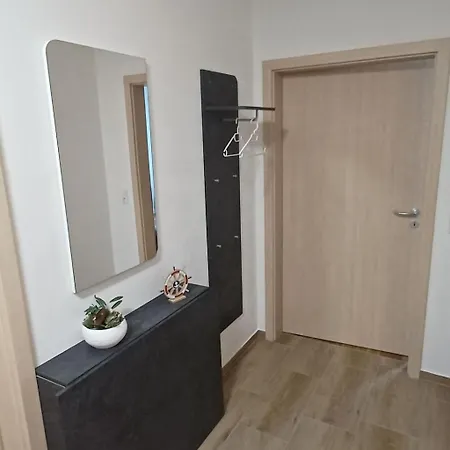 Luisa Klein In Aurich-tannenhausen By Interhome דירה *