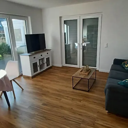 דירה Luisa Klein In Aurich-tannenhausen By Interhome