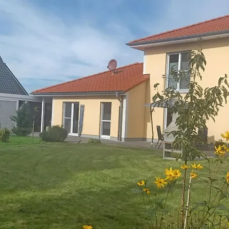 Luisa Klein In Aurich-tannenhausen By Interhome דירה